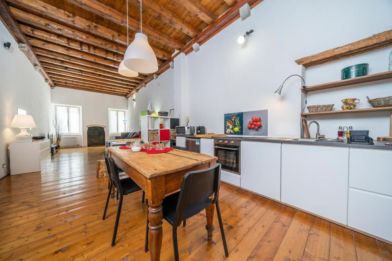 Vista Matteotti- Udine Center Apartment Экстерьер фото