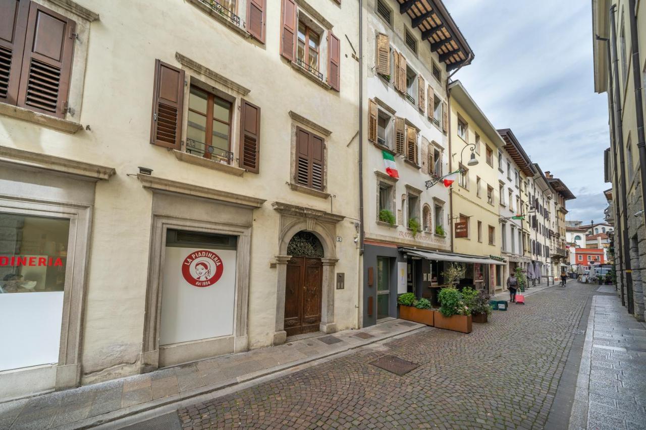 Vista Matteotti- Udine Center Apartment Экстерьер фото