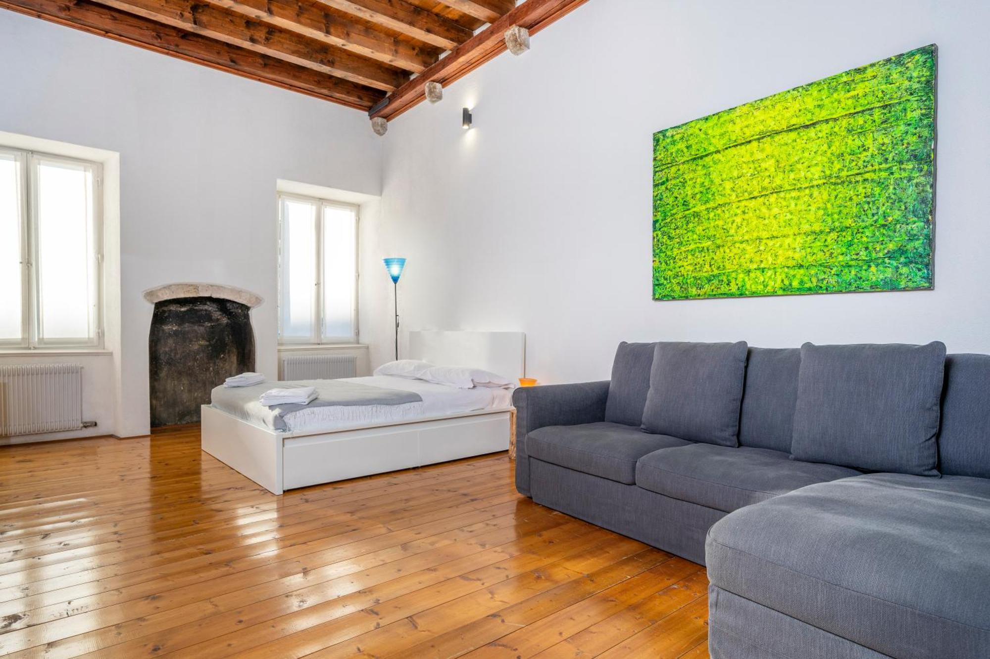 Vista Matteotti- Udine Center Apartment Экстерьер фото